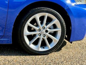 LEXUS CT 1.8 200h SE-L Hatchback 5dr Petrol Hybrid CVT Euro 5 (s/s) (136 