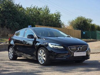 Volvo V40 2.0 T2 GPF Inscription Hatchback 5dr Petrol Manual Euro 6 (s/s) 