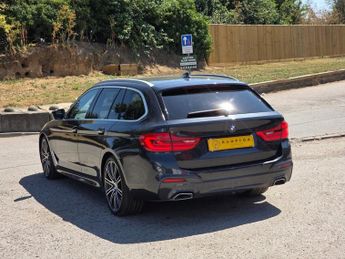 BMW 5 SERIES 3.0 530d M Sport Touring 5dr Diesel Auto Euro 6 (s/s) (265 ps)