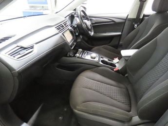 MG MG 5 61.1kWh Excite Long Range Estate 5dr Electric Auto (156 ps)