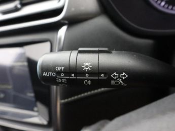 MG MG 5 61.1kWh Excite Long Range Estate 5dr Electric Auto (156 ps)