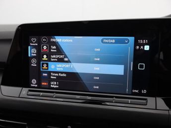 VOLKSWAGEN GOLF 1.5 eTSI MHEV Style Estate 5dr Petrol Hybrid DSG Euro 6 (s/s) (1