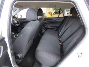 MG MG 5 61.1kWh Excite Long Range Estate 5dr Electric Auto (156 ps)