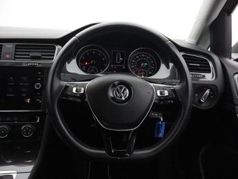 VOLKSWAGEN GOLF 1.5 TSI EVO SE Nav Estate 5dr Petrol DSG Euro 6 (s/s) (130 ps)