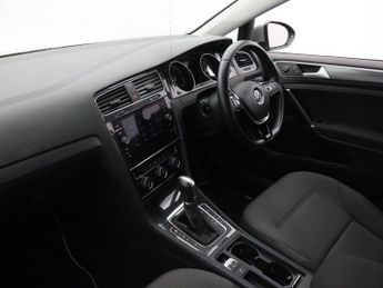 VOLKSWAGEN GOLF 1.5 TSI EVO SE Nav Estate 5dr Petrol DSG Euro 6 (s/s) (130 ps)
