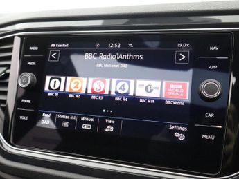 VOLKSWAGEN T-ROC 1.5 TSI GPF EVO R-Line SUV 5dr Petrol Manual Euro 6 (s/s) (150 p