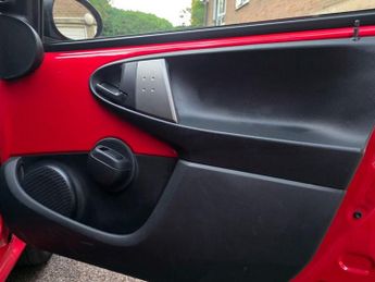 PEUGEOT 107 1.0 12V Active Hatchback 5dr Petrol Manual Euro 5 (68 ps)