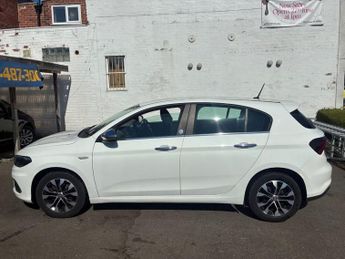 FIAT TIPO 1.4 MPI Mirror Hatchback 5dr Petrol Manual Euro 6 (s/s) (95 ps)
