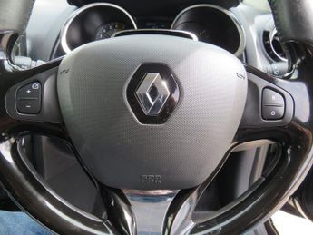 RENAULT CLIO 0.9 TCe Dynamique S MediaNav Hatchback 5dr Petrol Manual Euro 5 