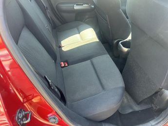 NISSAN JUKE 1.5 dCi 8v Acenta SUV 5dr Diesel Manual Euro 5 (110 ps)