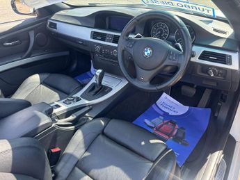 BMW 3 SERIES 2.0 320d M Sport Convertible 2dr Diesel Auto Euro 5 (184 ps)