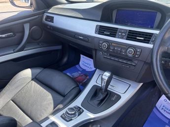 BMW 3 SERIES 2.0 320d M Sport Convertible 2dr Diesel Auto Euro 5 (184 ps)