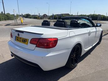 BMW 3 SERIES 2.0 320d M Sport Convertible 2dr Diesel Auto Euro 5 (184 ps)