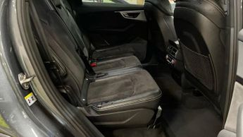 AUDI Q7 3.0 TDI V6 S line SUV 5dr Diesel Tiptronic quattro Euro 6 (s/s) 