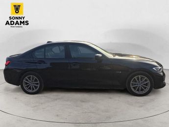 BMW 3 SERIES 2.0 330e 12kWh SE Pro Saloon 4dr Petrol Plug-in Hybrid Auto Euro