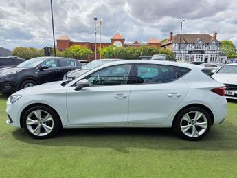 SEAT LEON 1.5 eTSI MHEV FR Hatchback 5dr Petrol Hybrid DSG Euro 6 (s/s) (1