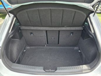 SEAT LEON 1.5 eTSI MHEV FR Hatchback 5dr Petrol Hybrid DSG Euro 6 (s/s) (1