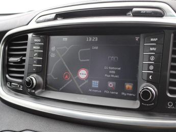 KIA SORENTO 2.2 CRDi KX-3 SUV 5dr Diesel Auto AWD Euro 6 (s/s) (197 bhp)