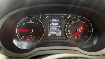 AUDI Q3 2.0 TDI S line SUV 5dr Diesel S Tronic quattro Euro 5 (s/s) (177