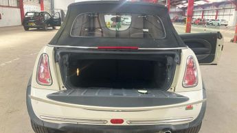 MINI CONVERTIBLE 1.6 One Convertible 2dr Petrol Manual Euro 4 (90 ps) 12 MONYHS M