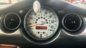 MINI CONVERTIBLE 1.6 One Convertible 2dr Petrol Manual Euro 4 (90 ps) 12 MONYHS M