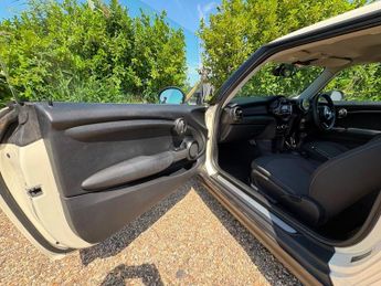 MINI HATCH 1.2 One Hatchback 3dr Petrol Manual Euro 6 (s/s) (102 ps)