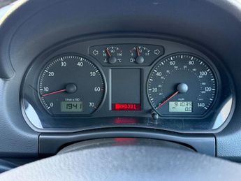 VOLKSWAGEN POLO 1.4 S Hatchback 5dr Petrol Automatic (185 g/km, 74 bhp)