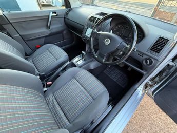 VOLKSWAGEN POLO 1.4 S Hatchback 5dr Petrol Automatic (185 g/km, 74 bhp)