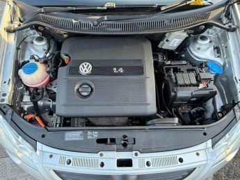 VOLKSWAGEN POLO 1.4 S Hatchback 5dr Petrol Automatic (185 g/km, 74 bhp)