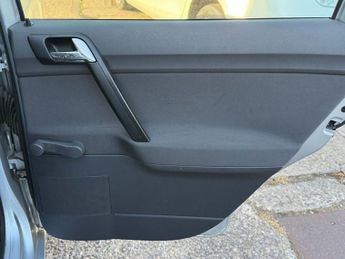 VOLKSWAGEN POLO 1.4 S Hatchback 5dr Petrol Automatic (185 g/km, 74 bhp)