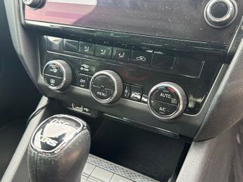 SKODA OCTAVIA 2.0 TSI GPF vRS Estate 5dr Auto 