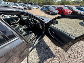 BMW 3 SERIES 2.0 320d M Sport Touring 5dr Diesel Auto xDrive Euro 6 (s/s) (19