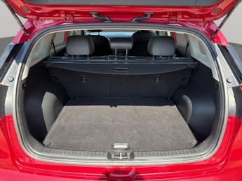 KIA NIRO 1.6h GDi 2 SUV 5dr Petrol Hybrid DCT Euro 6 (s/s) (139 bhp)
