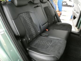 KIA SPORTAGE 1.6 T-GDi 13.8kWh GT-Line SUV 5dr Petrol Plug-in Hybrid Auto AWD