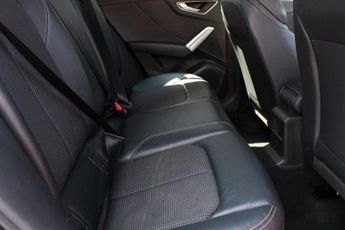 AUDI Q2 1.6 TDI 30 S line SUV 5dr Diesel Manual Euro 6 (s/s) (116 ps)
