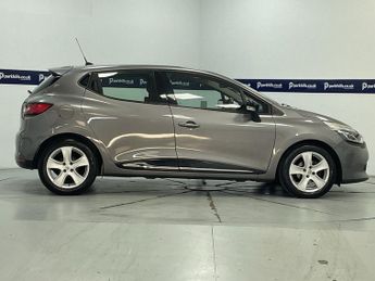 RENAULT CLIO 1.2 16V Dynamique MediaNav Hatchback 5dr Petrol Manual Euro 5 (7