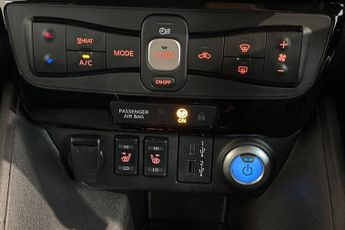 NISSAN LEAF 40kWh N-Connecta Hatchback 5dr Electric Auto (150 ps) Heat Pack,