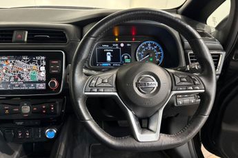 NISSAN LEAF 40kWh N-Connecta Hatchback 5dr Electric Auto (150 ps) Heat Pack,