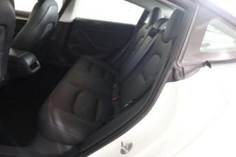 TESLA Model 3 Standard Range Plus Auto RWD 4dr