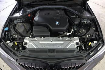 BMW 3 SERIES 2.0 320i M Sport Auto Euro 6 (s/s) 4dr