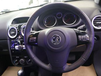 VAUXHALL CORSA 1.4 16V SE Hatchback 3dr Petrol Auto Euro 5 (100 ps)
