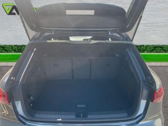 AUDI A3 1.0 TFSI 30 S line Sportback 5dr Petrol S Tronic Euro 6 (s/s) (1