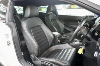 VOLKSWAGEN SCIROCCO 2.0 TDI BlueMotion Tech Hatchback 3dr Diesel DSG Euro 5 (s/s) (N