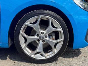 AUDI A1 1.5 TFSI 35 S line Sportback 5dr Petrol S Tronic Euro 6 (s/s) (1