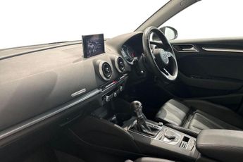 AUDI A3 1.5 TFSI 35 Sport Sportback 5dr Petrol S Tronic Euro 6 (s/s) (15