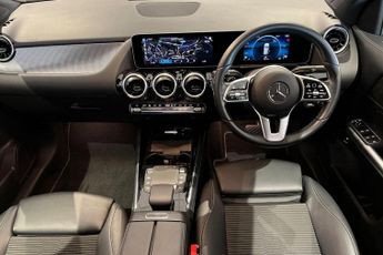 MERCEDES-BENZ GLA CLASS 2.0 GLA200d Sport (Executive) SUV 5dr Diesel 8G-DCT Euro 6 (s/s)