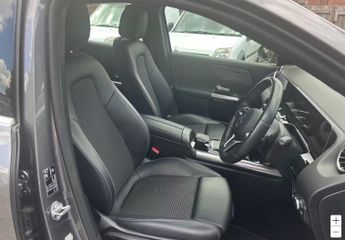 MERCEDES-BENZ GLA CLASS 2.0 GLA200d Sport (Executive) SUV 5dr Diesel 8G-DCT Euro 6 (s/s)