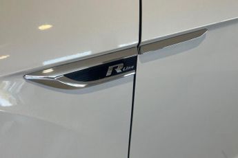 VOLKSWAGEN T-ROC 1.5 TSI GPF EVO R-Line SUV 5dr Petrol DSG Euro 6 (s/s) (150 ps) 