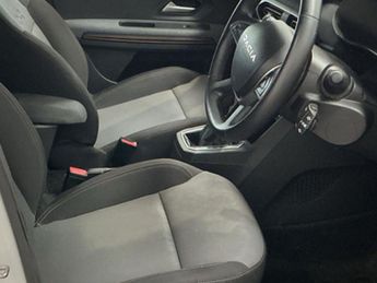DACIA JOGGER 1.6 Hybrid EXTREME MPV 5dr Petrol Hybrid Auto Euro 6 (s/s) (140 