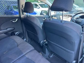 HONDA JAZZ 1.4 i-VTEC ES Plus Hatchback 5dr Petrol CVT Euro 5 (99 ps)
